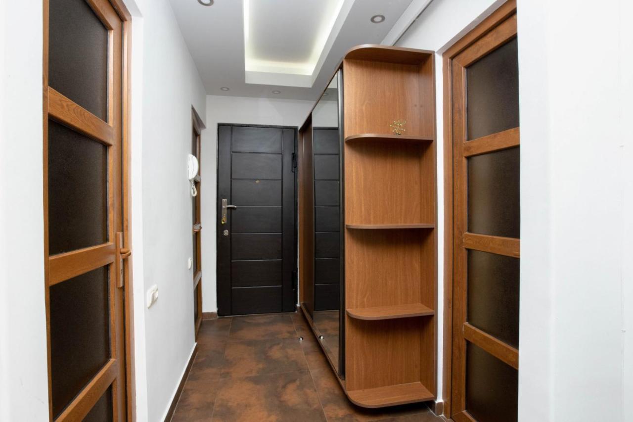 Stay Inn Apartments Near Northern Avenue Ереван Екстериор снимка