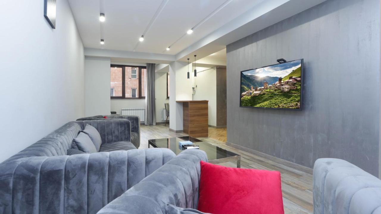 Stay Inn Apartments Near Northern Avenue Ереван Екстериор снимка