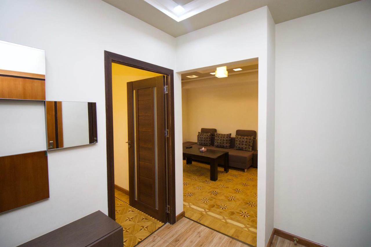 Stay Inn Apartments Near Northern Avenue Ереван Екстериор снимка