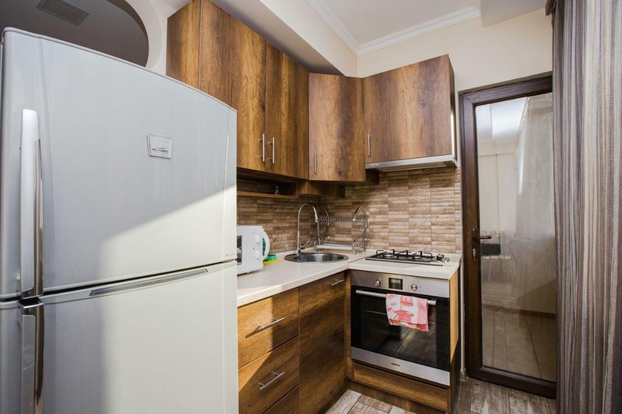Stay Inn Apartments Near Northern Avenue Ереван Екстериор снимка