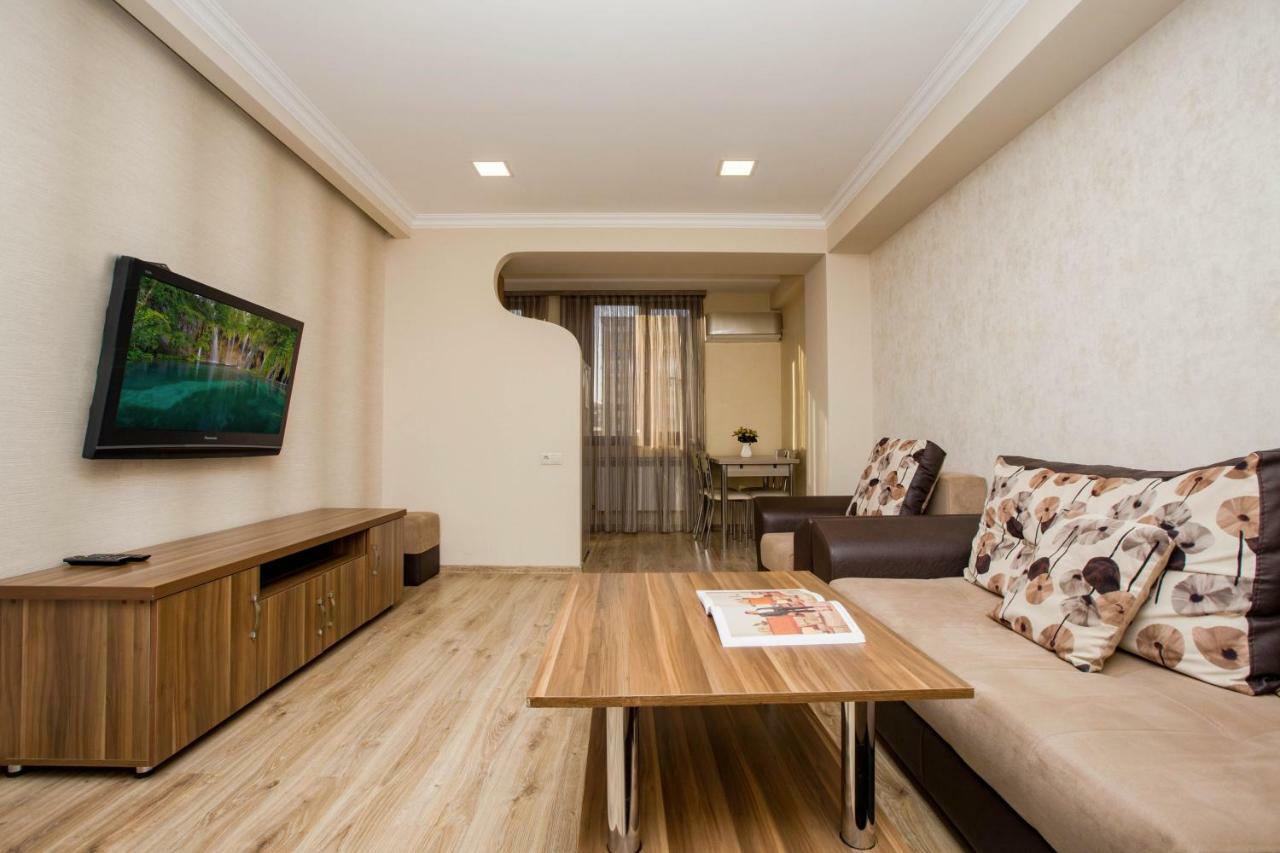 Stay Inn Apartments Near Northern Avenue Ереван Екстериор снимка