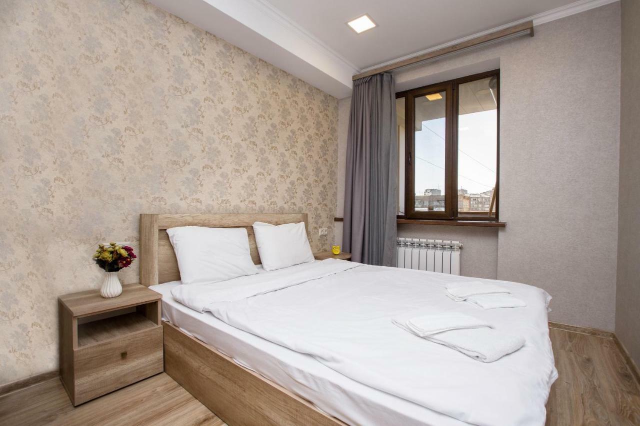 Stay Inn Apartments Near Northern Avenue Ереван Екстериор снимка